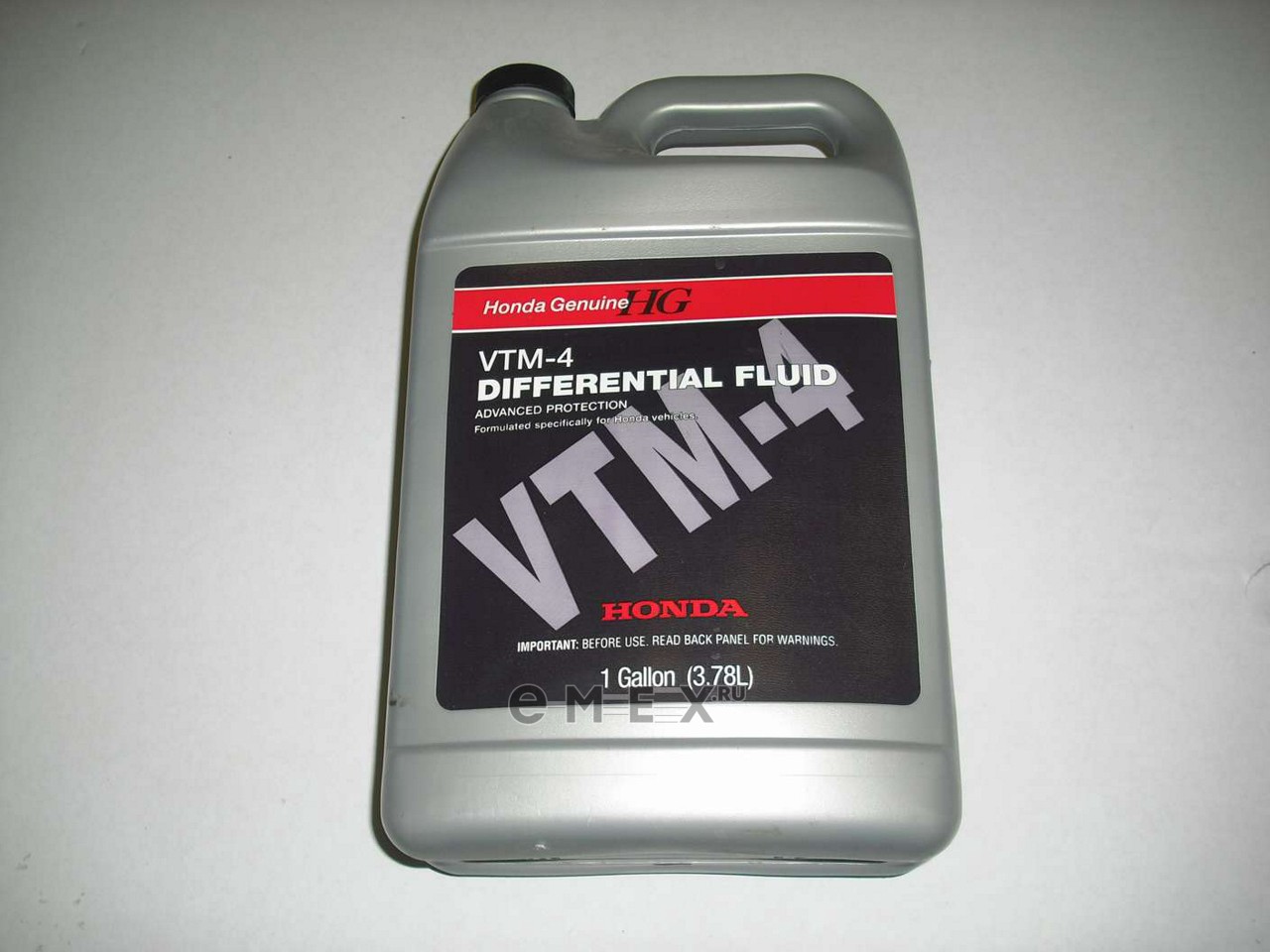 Масло задний мост хонда. Honda Ultra VTM-4f. VTM 4 Honda масло. Honda VTM-4 Differential Fluid. Масло трансмиссионное Honda VTM-4 4 Л 08200-9003he.