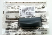 VAG 5JH8036639B9 Накладка на буксировочную проушину SKODA Rapid 2012->/VW Polo Sedan 2010->